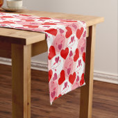 バレンタインデーの赤とピンクのハートパターン ショートテーブルランナー (インサイチュ)