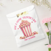 バレンタインデーをポップするピンクポップコーンハート フェイバーバッグ (封をした状態)