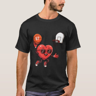 バレンタインデーバスケットボール 67 ハート スポーツコーチ 私 Tシャツ