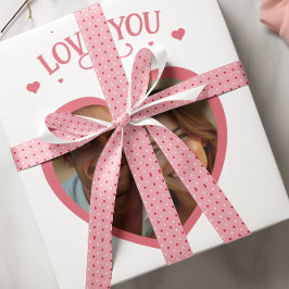 バレンタインデーピンクの愛をテーマにした サテンリボン