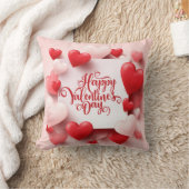バレンタインデーロマンチックピンクと赤いハート クッション (ブランケット)