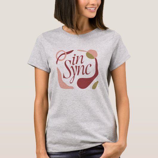 バレンタインデー向け女性用In Syncデザイン Tシャツ (正面)