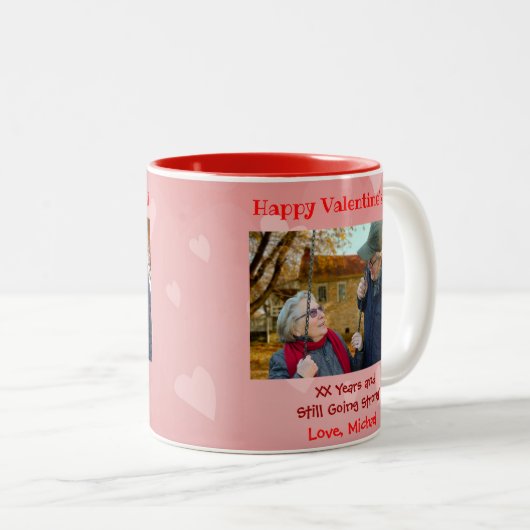 バレンタインデー妻ガールフレンドかわいいカップルの写真 ツートーンマグカップ (正面右)