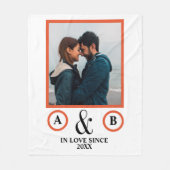 バレンタインデー愛好家カップルのモノグラムプレースホルダー フリースブランケット (正面)