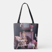 バレンタインデー美しいインランジェリーオンザソファ トートバッグ (裏面)