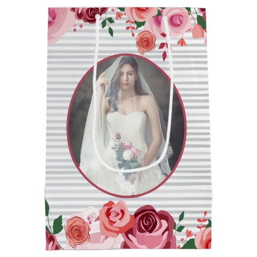 バレンタインデー記念日パインタリーバラ写真 ミディアムペーパーバッグ (裏面)