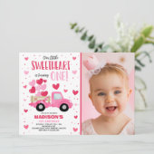 バレンタインデー1st誕生日ピンクレッドトラック 招待状 (スタンド正面)