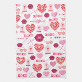 バレンタインデー2023の背景(ハート付き) キッチンタオル (縦)