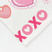 バレンタインデー2023の背景(ハート付き) フリースブランケット (角)