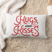 バレンタインハグとキスレッドオンホワイト ランバークッション (ブランケット)