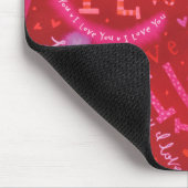 バレンタインハートピンクレッド私はあなたを愛するタイポグラフィ マウスパッド (コーナー)