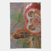 バレンタインハートミニチュアブラウンホース キッチンタオル (縦)