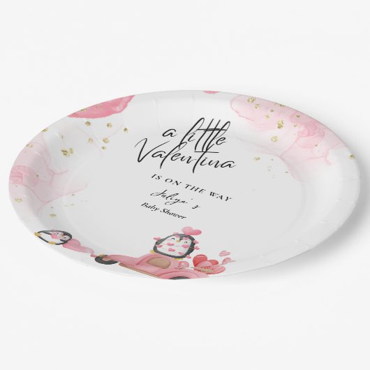 バレンタインピンクのベビーガールシャワー ペーパープレート (アングル)