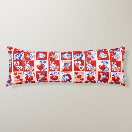 バレンタインレトロラブハグズキュートパターン ボディピロー (正面)