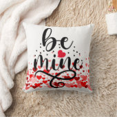 バレンタイン赤いハートロマンティックベミンタイポグラフィ クッション (ブランケット)