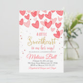 バレンタイン赤ちゃんシャワー招待状は、彼女の道にある 招待状 (スタンド正面)