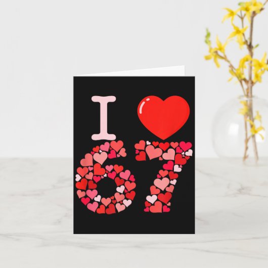 バレンタイン67ハート - 面白いミーム数字67 カード (黄色い花)