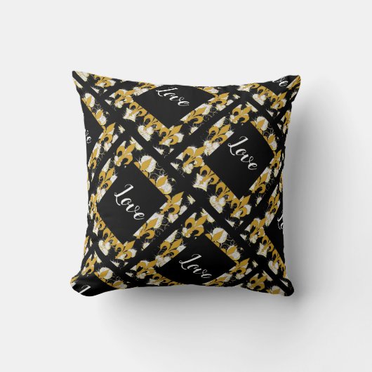 バレンタイン クッション (正面)