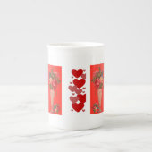 バレンティインズデイスイープハートロマンチックバラ花瓶 ボーンチャイナマグカップ (正面)