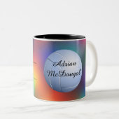 バレーボールのシルエット選手とボール パーソナライズ ツートーンマグカップ (正面右)