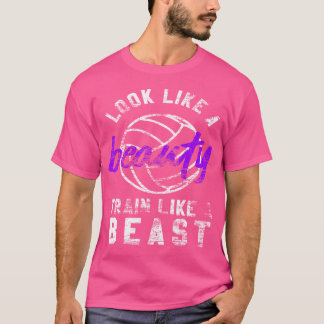 バレーボールの女の子は獣のような美しい列車のように見える Tシャツ