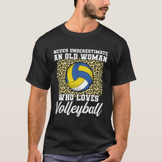 バレーボールグランファンを愛する決して不屈の女 Tシャツ (正面)