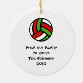 バレーボール家族3 (女の子)はオーナメントを個人化します セラミックオーナメント (裏面)