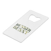 バンカーバニー迷彩柄 クレジットカード栓抜き (裏面アングル)