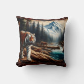 バンガルタイガースNear Mountain Stream at Dawn クッション (正面)