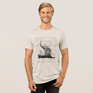 バンクシー - 殴る抗議者と洗浄された裁判官 トライブレンドＴシャツ