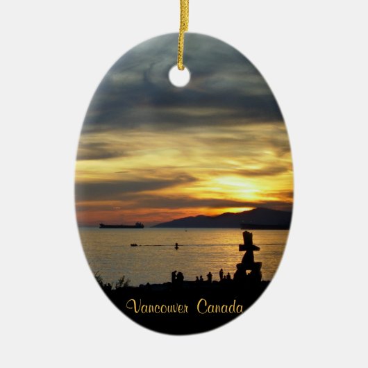 バンクーバーカナダオーナメントカスタムバンクーバーギフト セラミックオーナメント (正面)
