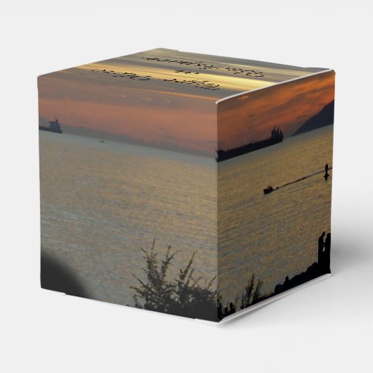 バンクーバーギフトボックスパーソナライズされたバンクーバーボックス フェイバーボックス (裏面サイド)