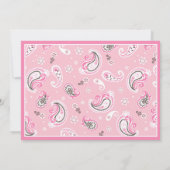 バンダナプリント女性のカーボーイベビーシャワー 招待状 (裏面)