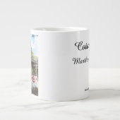 バンティンビクトリアング付き黄色 – マーサのブドウ畑 ジャンボコーヒーマグカップ (正面)