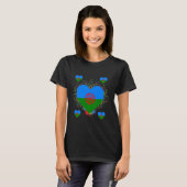 バンデラギタナハート国旗国際的- Romani G Tシャツ (正面フル)
