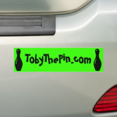 バンパーステッカーのTobyThePin.comの緑 バンパーステッカー (車上)