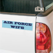 バンパーステッカー空軍妻 バンパーステッカー (トラック上)
