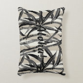 バンブージャングルストライプハワイアン – 黒とトープ アクセントクッション (正面(垂直))