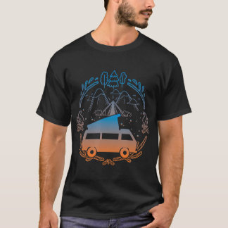 バンライフデザイン – バナゴンバンバスディッパーキャンプファイア Tシャツ