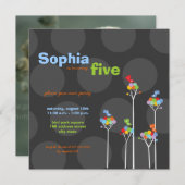 バーお洒落ズツリーズ点々のある子供の誕生日パーティー 招待状 (正面/裏面)