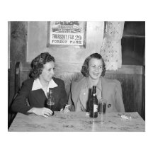バーに集う少女たち、1940年。ヴィンテージ写真