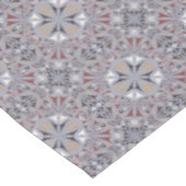 バーガンディおよび灰色のエレガントなパターン テーブルクロス (アングル)