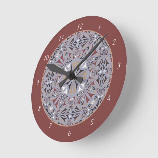 バーガンディおよび灰色のエレガントなパターン ラウンド壁時計 (傾斜)