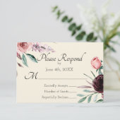 バーガンディとクリームフローラウェディングRSVPカード 出欠カード (スタンド正面)