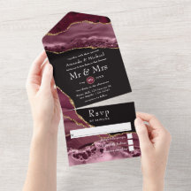 バーガンディとゴールドのアゲートストーンの結婚式