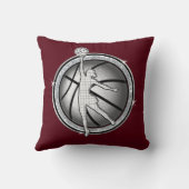 バーガンディとシルバーパーソナライズされたのバスケットボール贈り物 クッション (裏面)