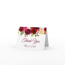 バーガンディのエレガントな花の庭園の結婚式は感謝していしています