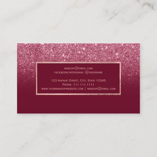 バーガンディのモダンで赤いグリッターのグラデーションな化粧 名刺 (裏面)