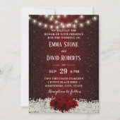 バーガンディのモダンな赤いグリッターのばら色の花の結婚式 招待状 (正面)