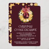バーガンディの背景が付いたクリスマス クッキー リース 招待状 (正面/裏面)